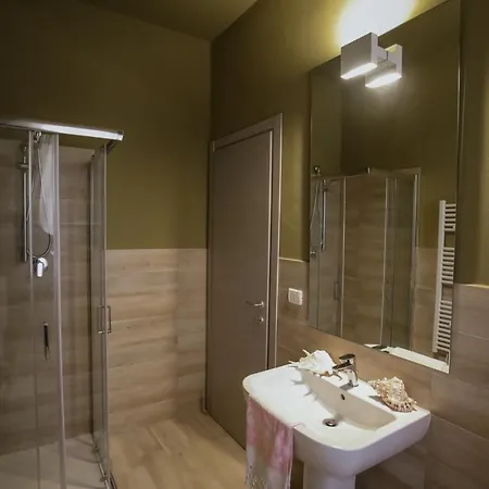 Ca'du Lin - Jacuzzi E Piscina Bed and breakfast