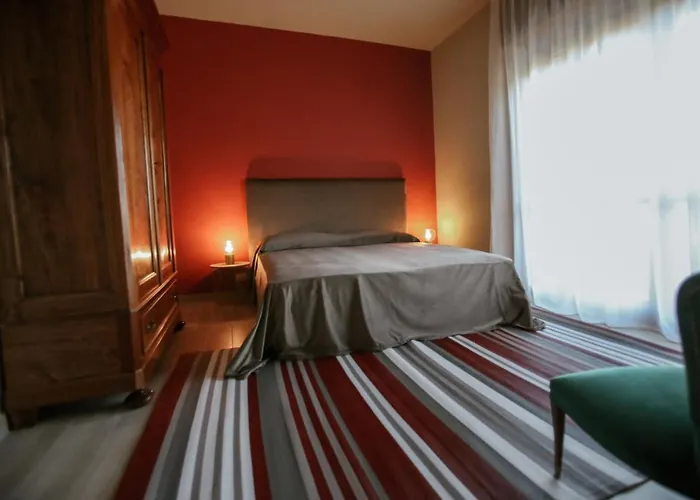 Ca'du Lin - Jacuzzi E Piscina 4* Cisterna dʼAsti